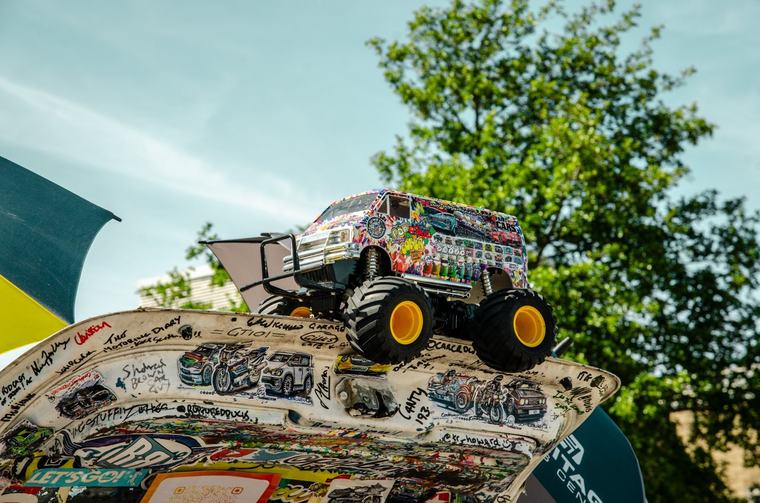 Show truck up on the ramp
