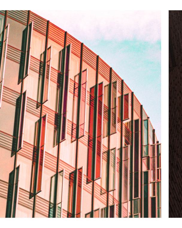 A façade bending round the corner