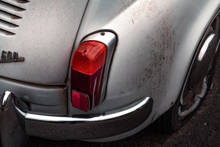 Tail light and chrome, side on