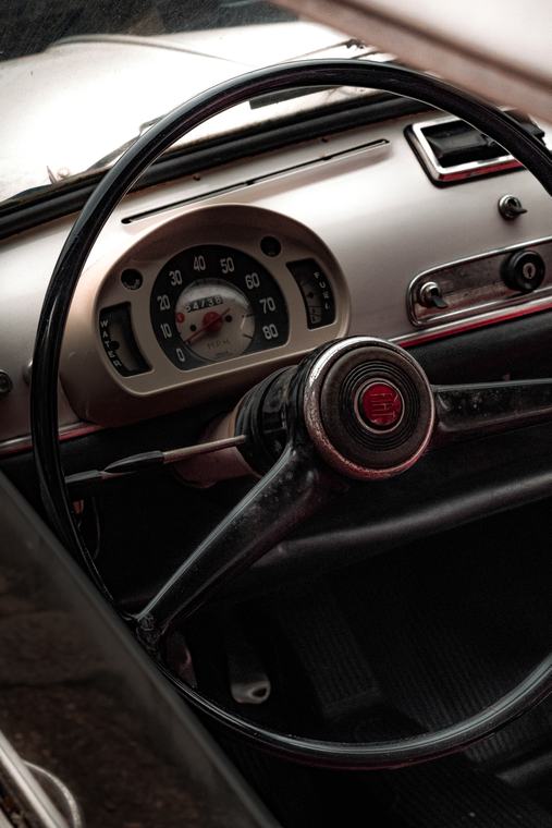 Wheel and dials, nothing else in focus