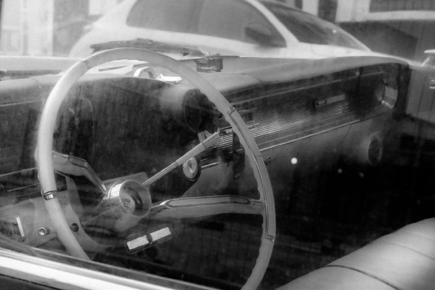 The wheel through the glass
